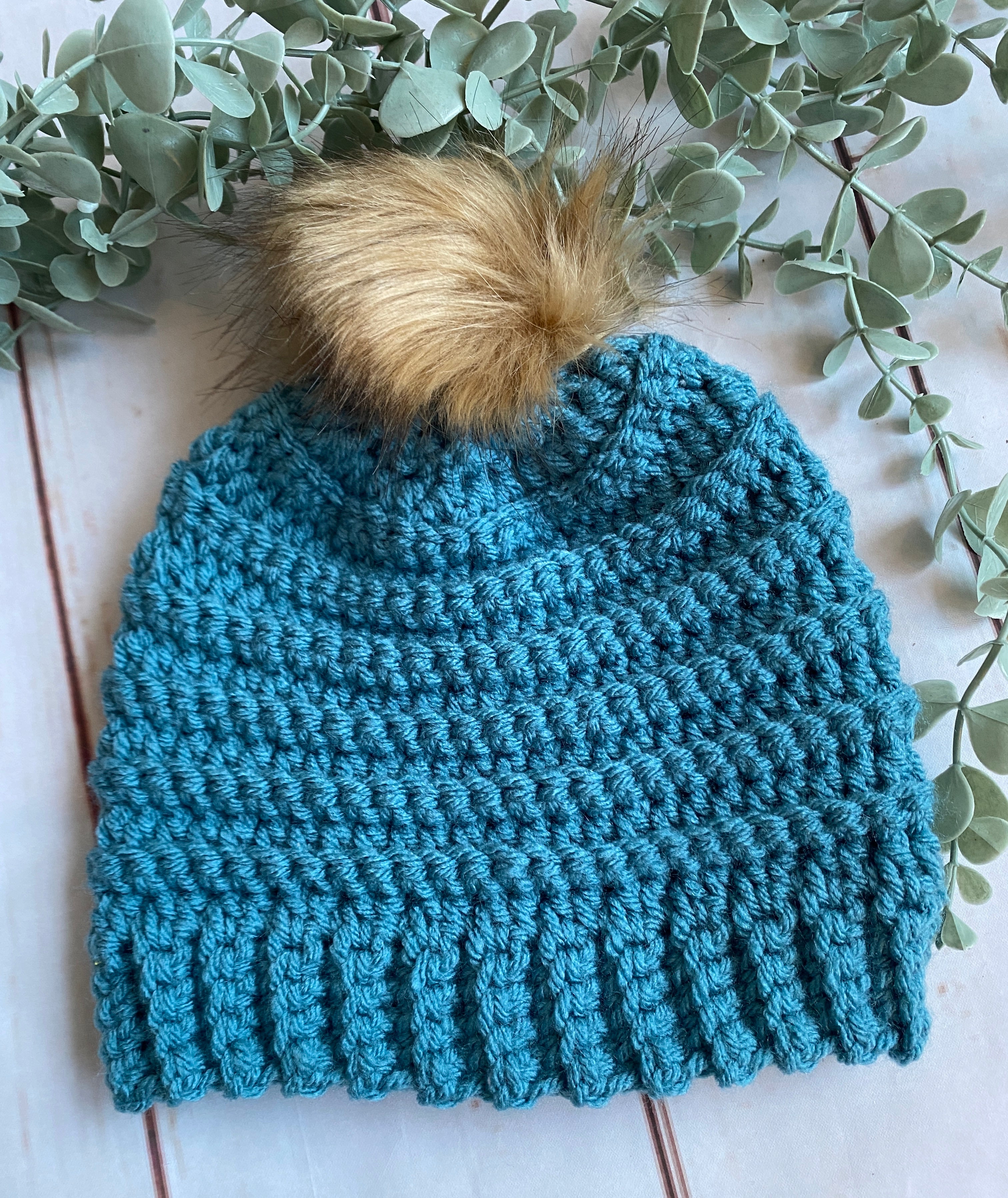 Ridged Hat with Pom image 2