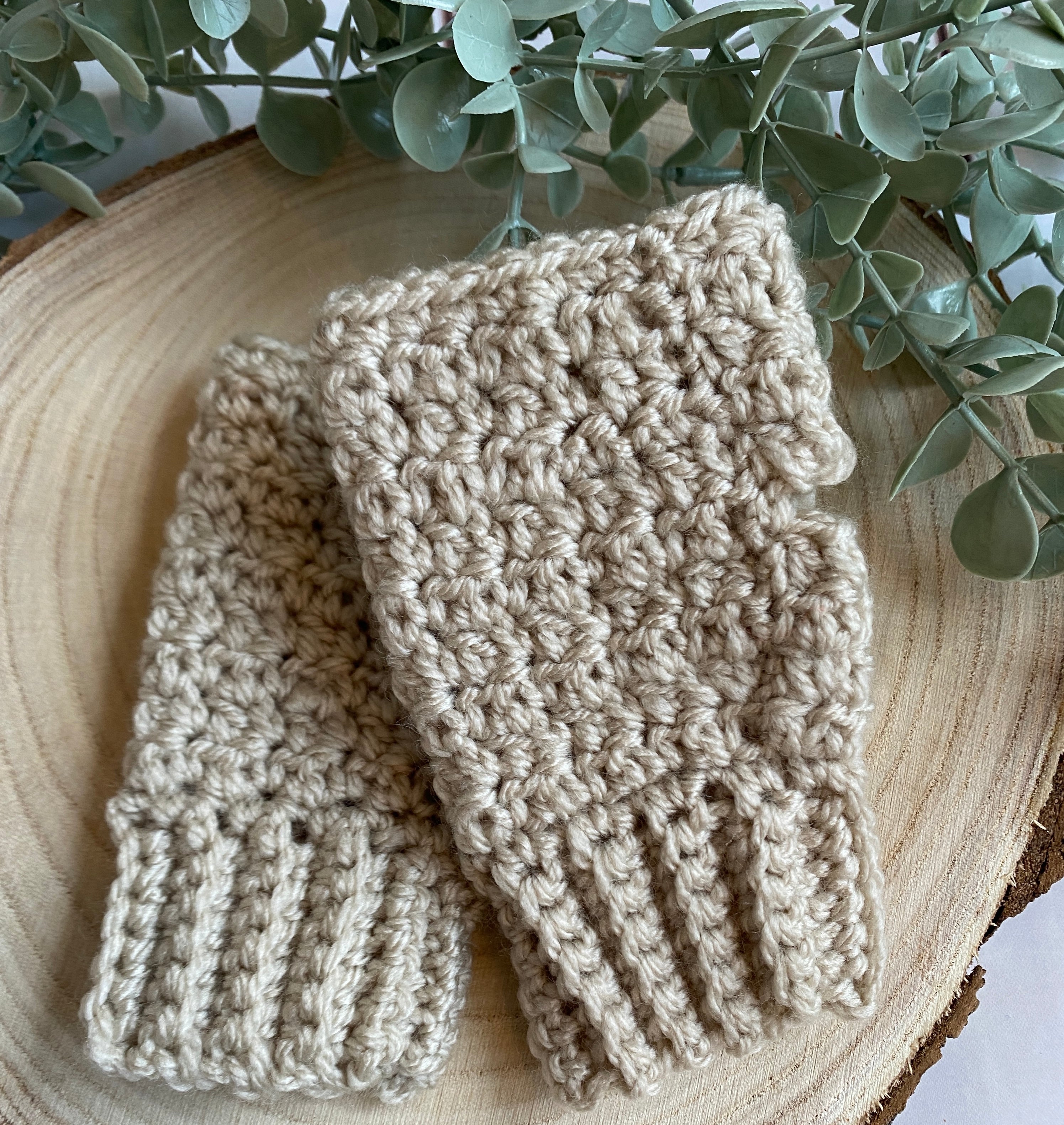Elm Fingerless Gloves image 0